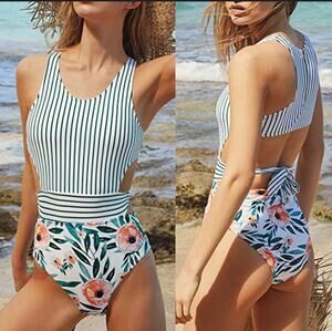 Cupshe Miss You Poppy One Piece Swimsuit Floral Stripe Size Large